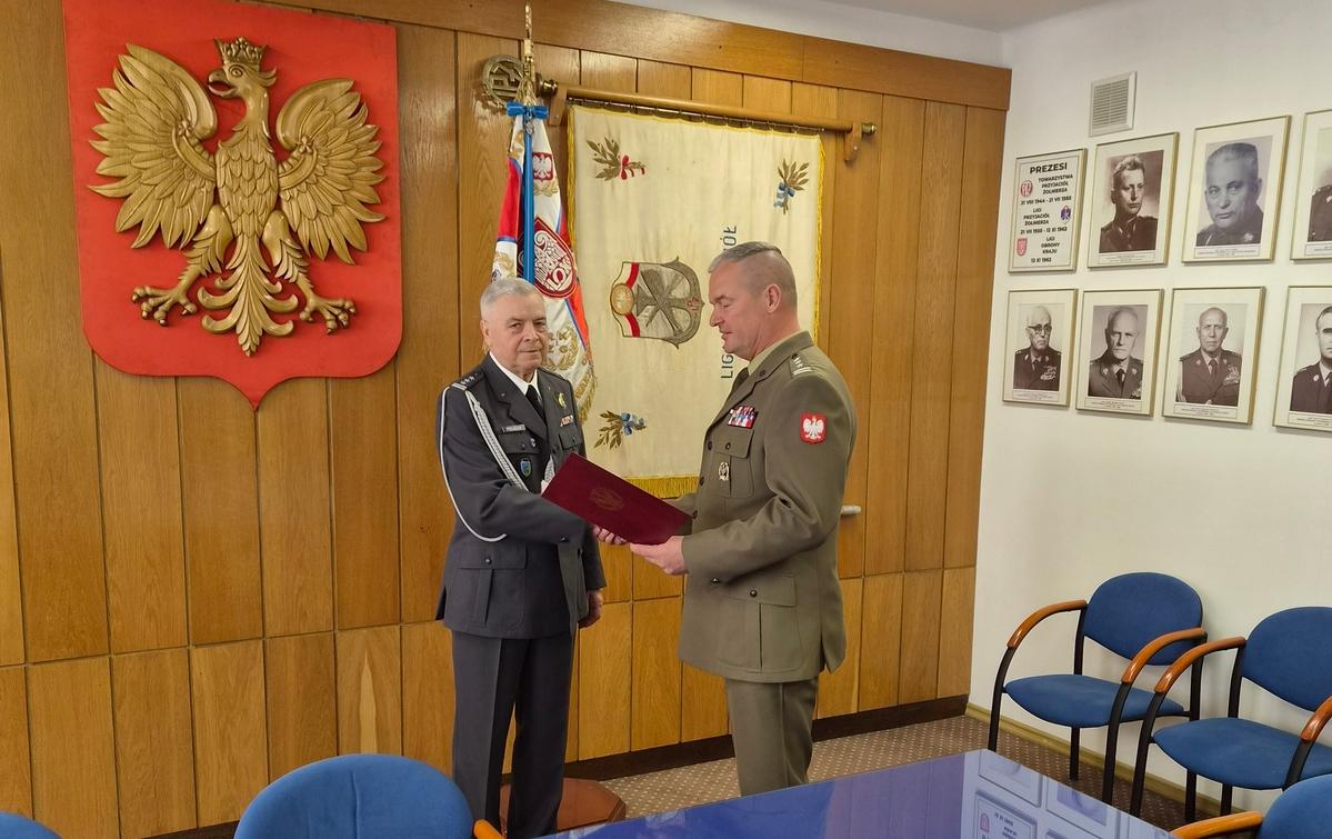 wreczenie aktu mianowania